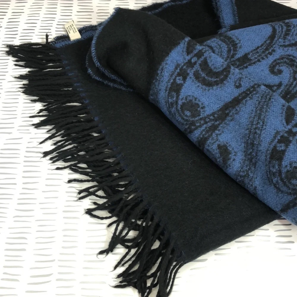 Amanda Smith blanket